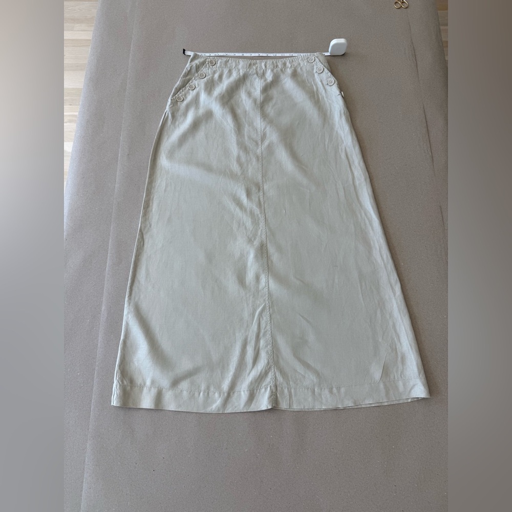 Max Studio — NWOT Maxi Linen Skirt with Button Detailing — Size L - Picture 3 of 11